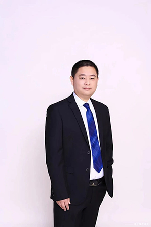 第六屆草原民族服飾與現(xiàn)代時裝定制技術(shù)研討會