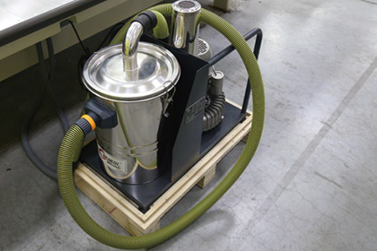 富怡全自動旋轉(zhuǎn)機(jī)頭沖繡縫一體機(jī)(輕型6沖刀+9色繡花+旋轉(zhuǎn)縫紉) 富怡全自動旋轉(zhuǎn)機(jī)頭沖繡縫一體機(jī)(輕型6沖刀+9色繡花+旋轉(zhuǎn)縫紉)